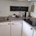 Casa Mo * Cala'N Bosch (Menorca)