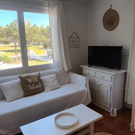 Casa Mo * Cala'N Bosch (Menorca)